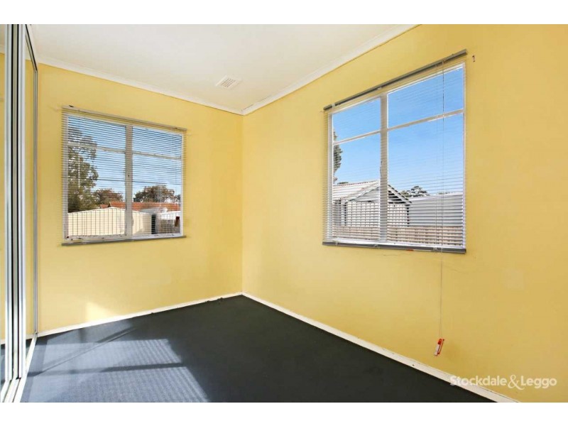 22 Brunei Crescent, Heidelberg West VIC 3081