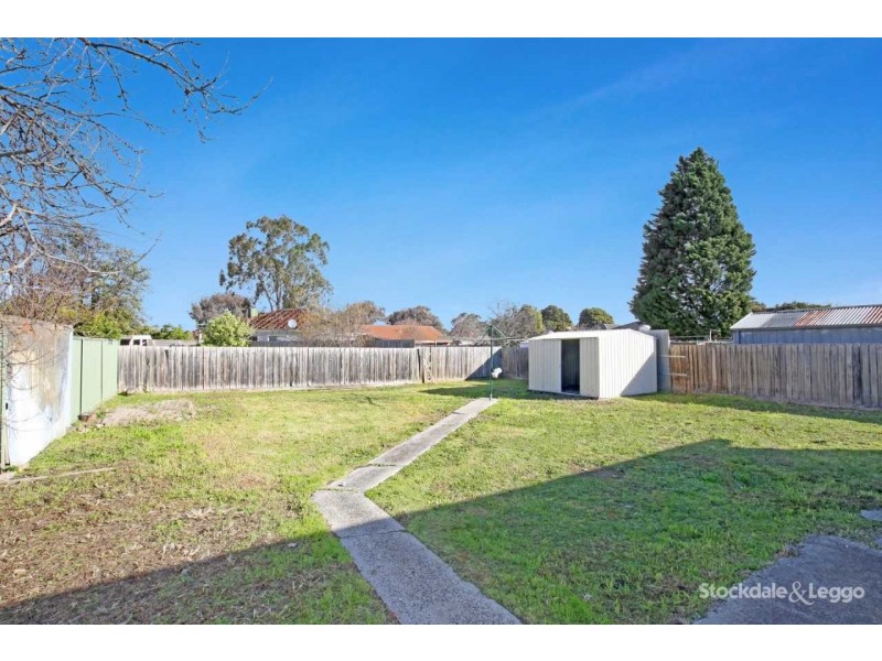 22 Brunei Crescent, Heidelberg West VIC 3081