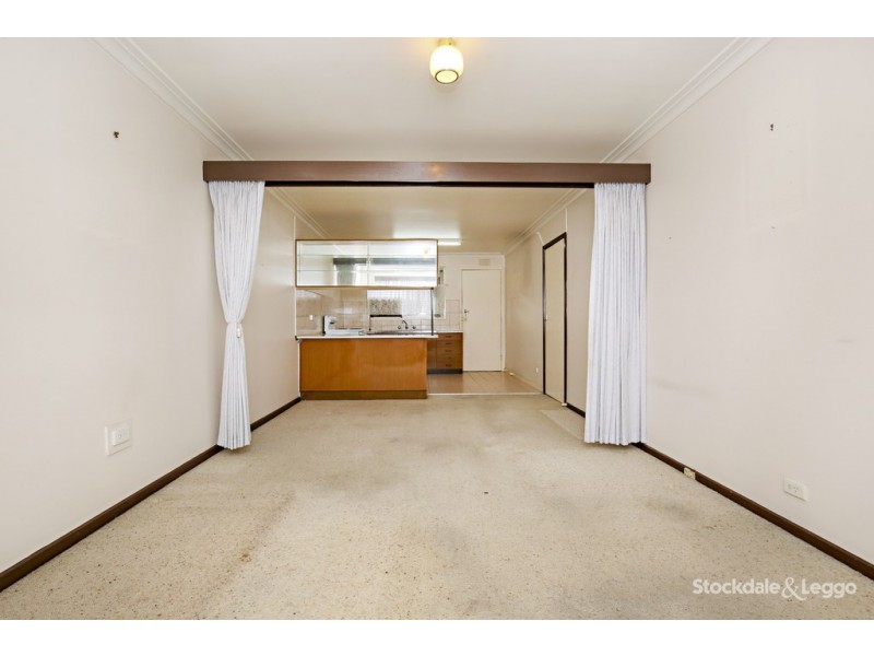 10/176 Rathcown Road, Reservoir VIC 3073