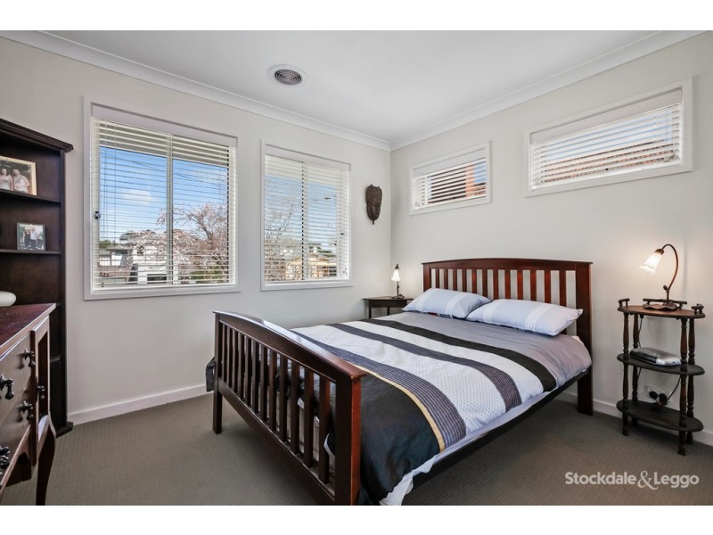 21 Evans Crescent, Reservoir VIC 3073