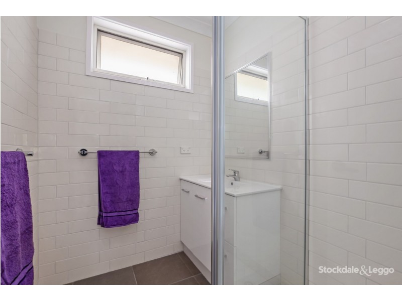 21 Evans Crescent, Reservoir VIC 3073