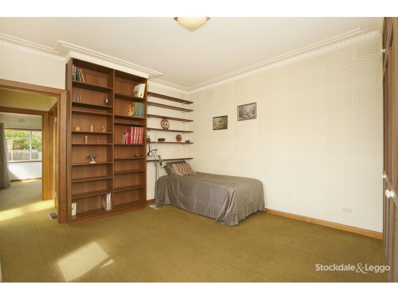 13 Glasgow Avenue, Reservoir VIC 3073