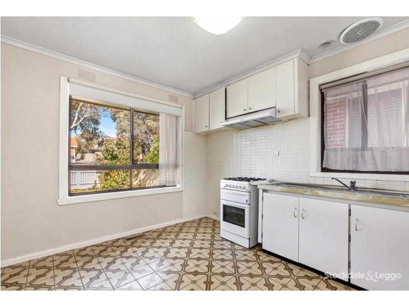 102 Broadway, Reservoir VIC 3073
