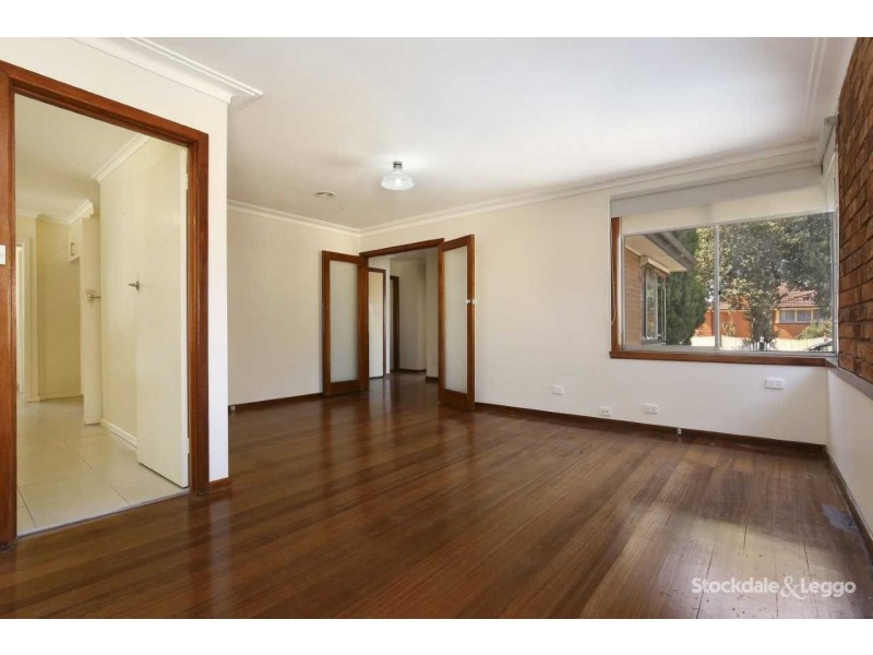 4 Kemp Avenue, Thomastown VIC 3074