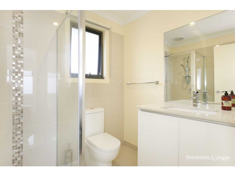 1/61 North Road, Reservoir VIC 3073