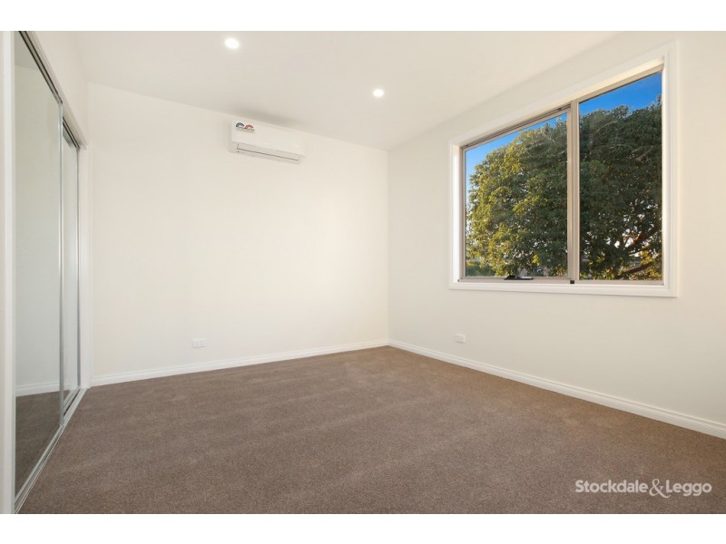 5/103-105 St Vigeons Road, Reservoir VIC 3073