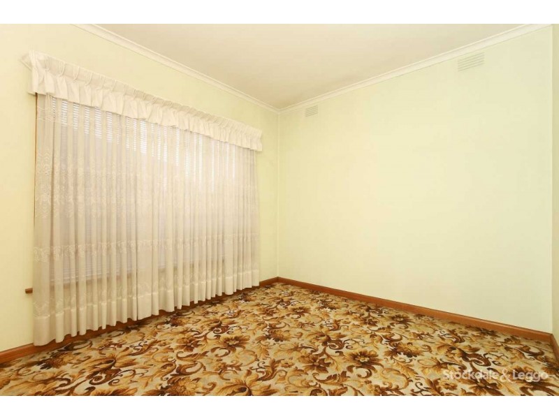 44 Botha Avenue, Reservoir VIC 3073