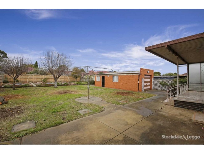 44 Botha Avenue, Reservoir VIC 3073