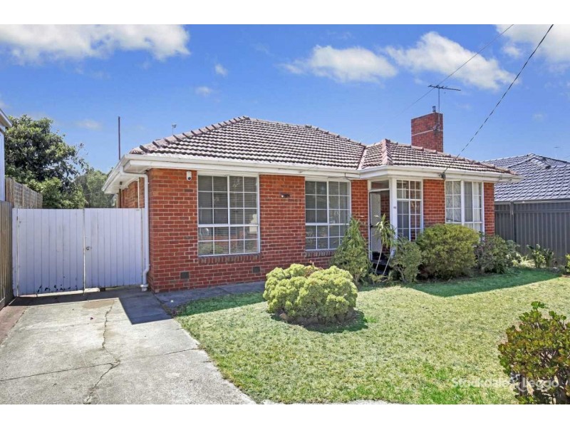 102 Winter Crescent, Reservoir VIC 3073