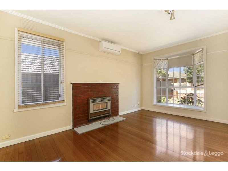 102 Winter Crescent, Reservoir VIC 3073