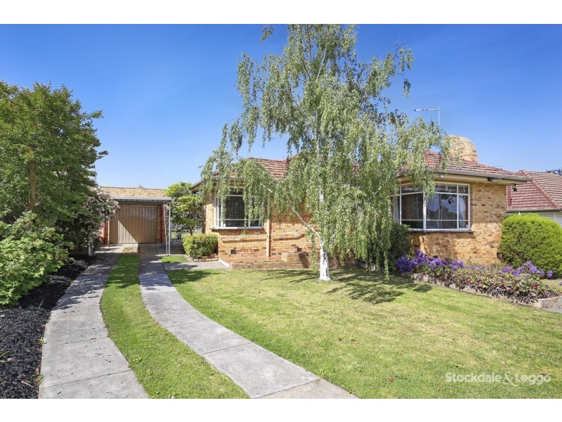 13 Glasgow Avenue, Reservoir VIC 3073
