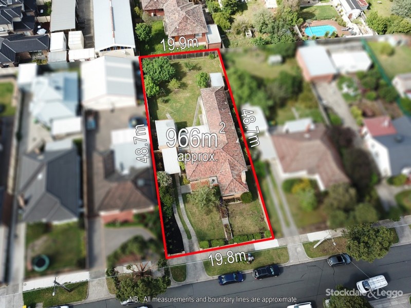 13 Glasgow Avenue, Reservoir VIC 3073