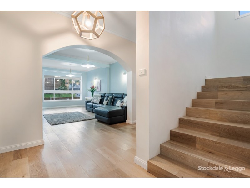 16 Moira Avenue, Reservoir VIC 3073