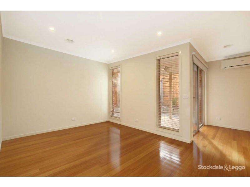 4/45 St Vigeons Road, Reservoir VIC 3073