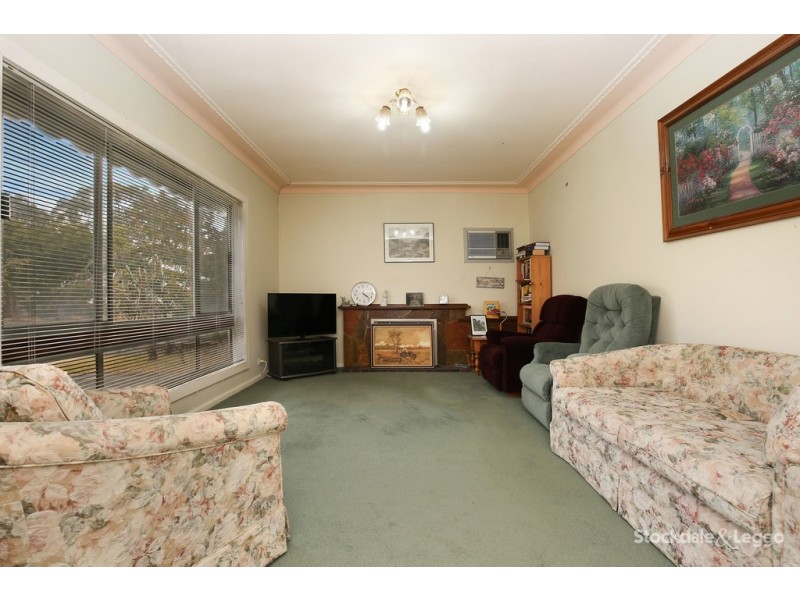 36 St Vigeons Road, Reservoir VIC 3073
