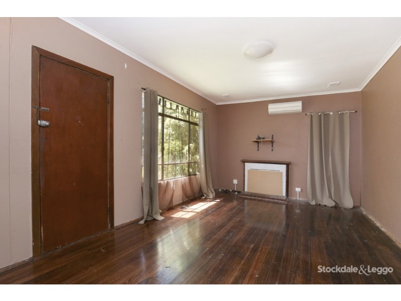 14 Kerang Avenue, Reservoir VIC 3073