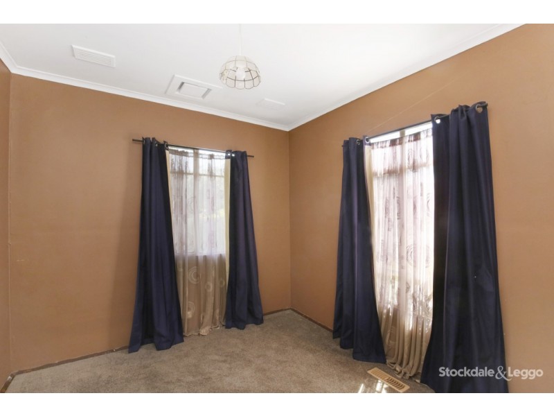 14 Kerang Avenue, Reservoir VIC 3073