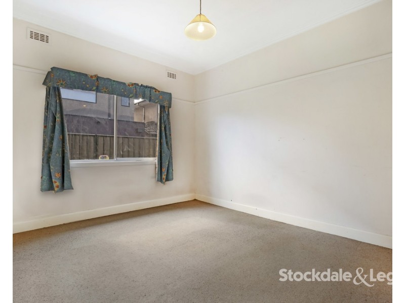 95 Crookston Road, Reservoir VIC 3073