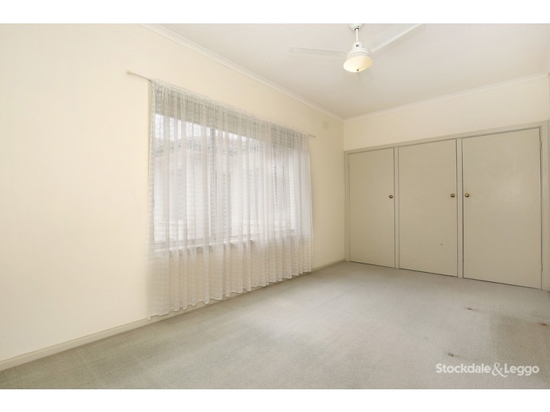 2/2 Station Street, Reservoir VIC 3073