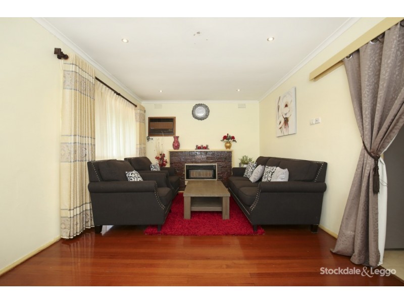 7 Patricia Drive, Fawkner VIC 3060