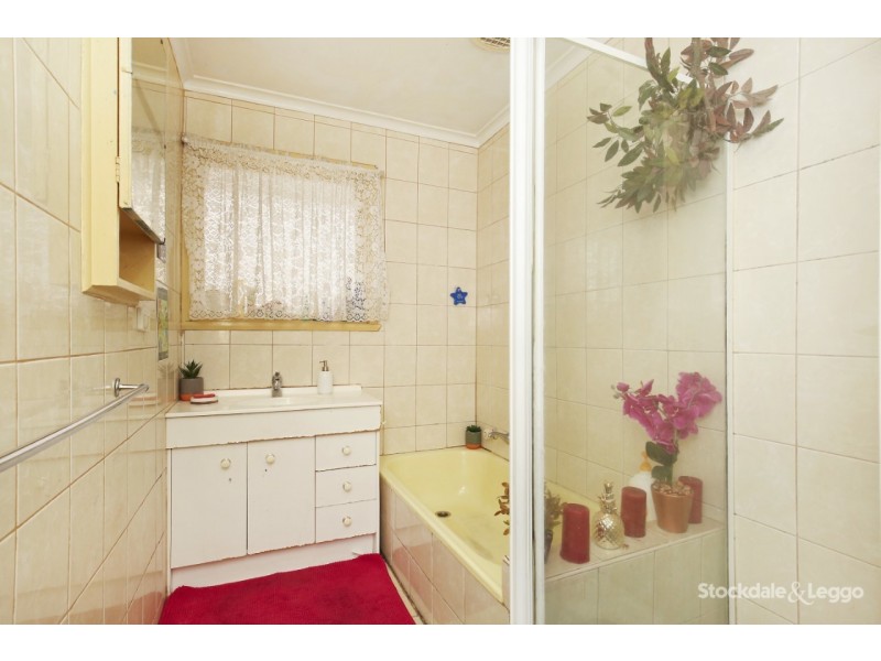 7 Patricia Drive, Fawkner VIC 3060