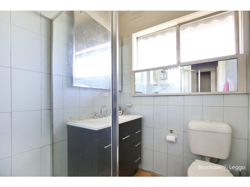 63 Yarra Avenue, Reservoir VIC 3073