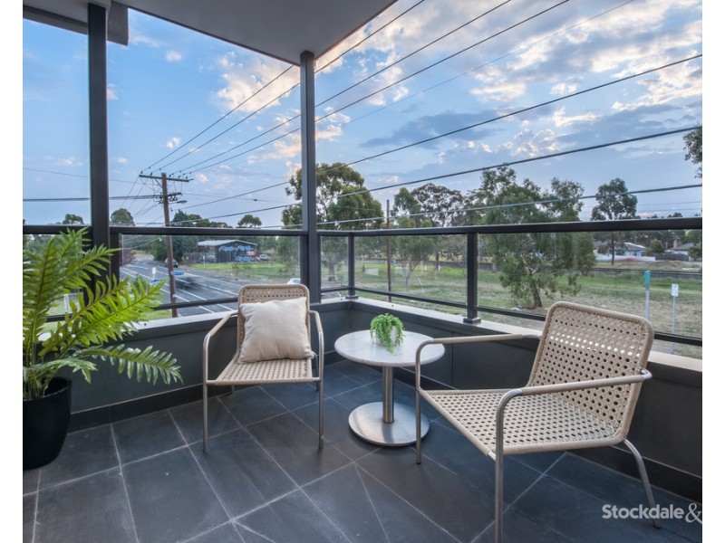 1/98 Liston Avenue, Reservoir VIC 3073