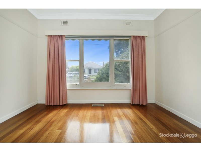 45 Lloyd Avenue, Reservoir VIC 3073