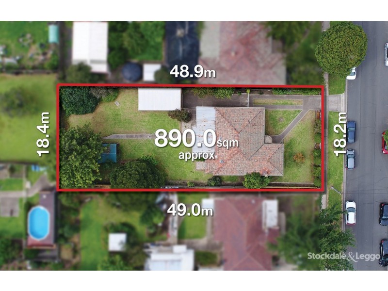 4 Glasgow Avenue, Reservoir VIC 3073