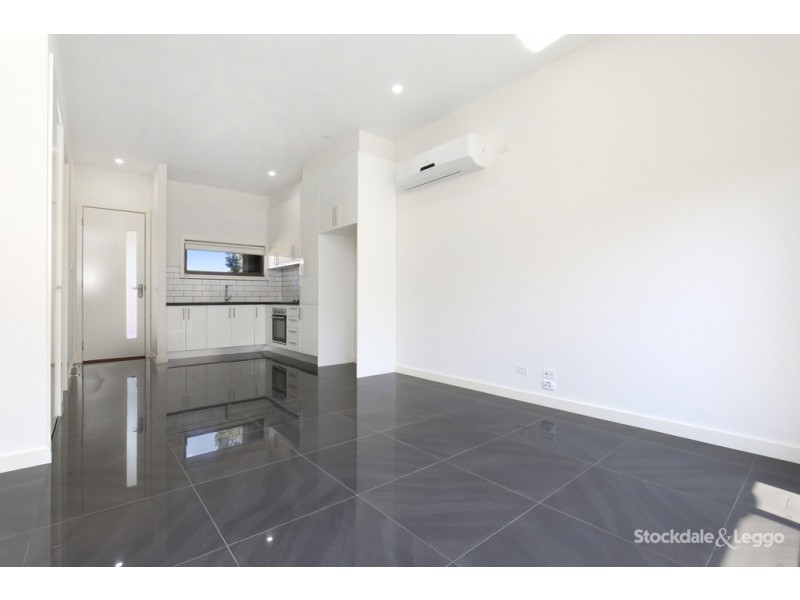 1/44-46 Yellow Brick Road, Doreen VIC 3754