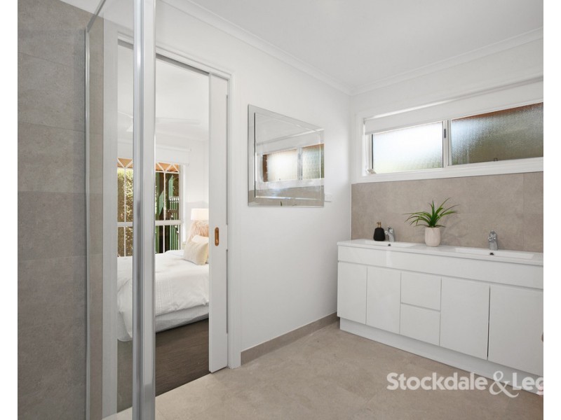 1/80C Rathcown Road, Reservoir VIC 3073