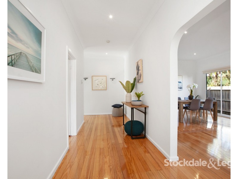 2 Arbor Avenue, Reservoir VIC 3073