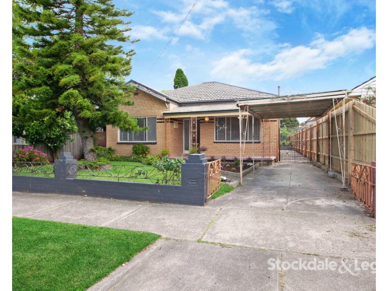 43 Pine Street, Reservoir VIC 3073