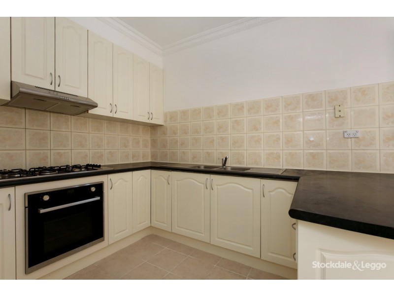 2/9 Waratah Street, Thomastown VIC 3074