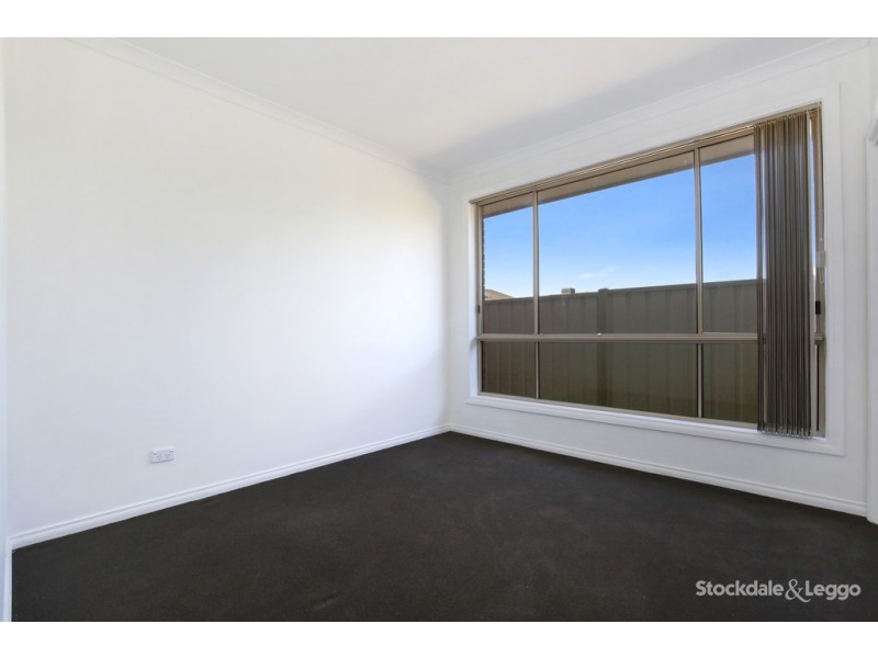 2/9 Waratah Street, Thomastown VIC 3074