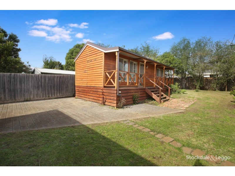 25A Cuthbert Road, Reservoir VIC 3073