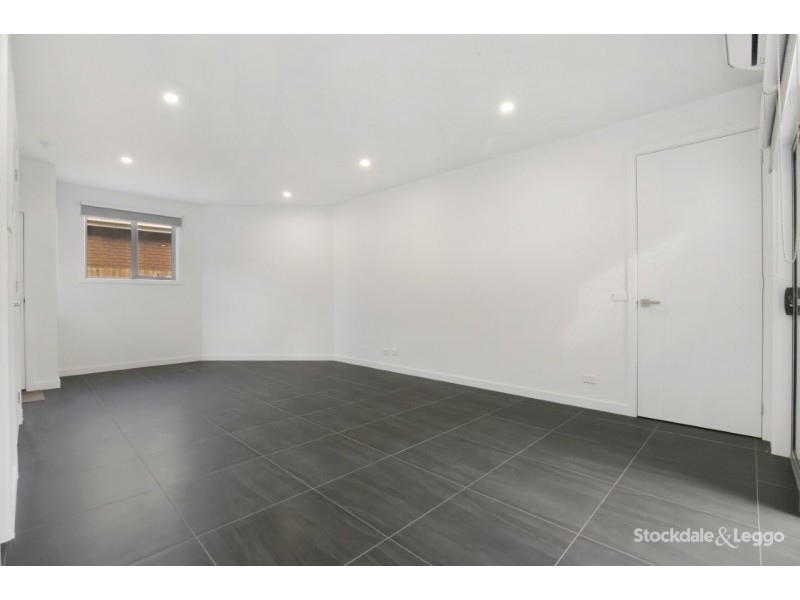 2/15 Richards Street, Lalor VIC 3075