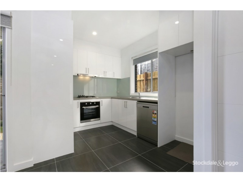 2/15 Richards Street, Lalor VIC 3075