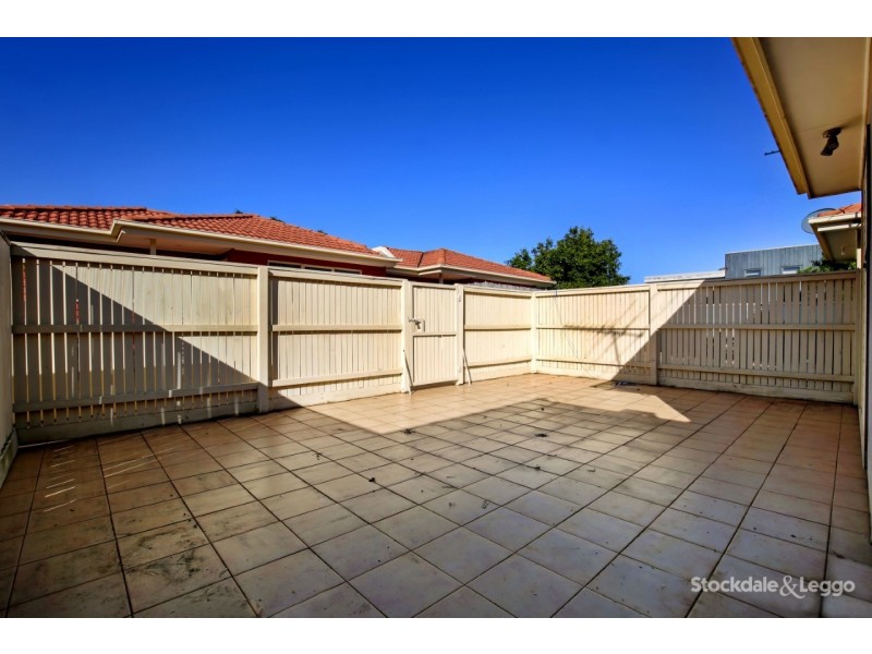 2E Byfield Street, Reservoir VIC 3073