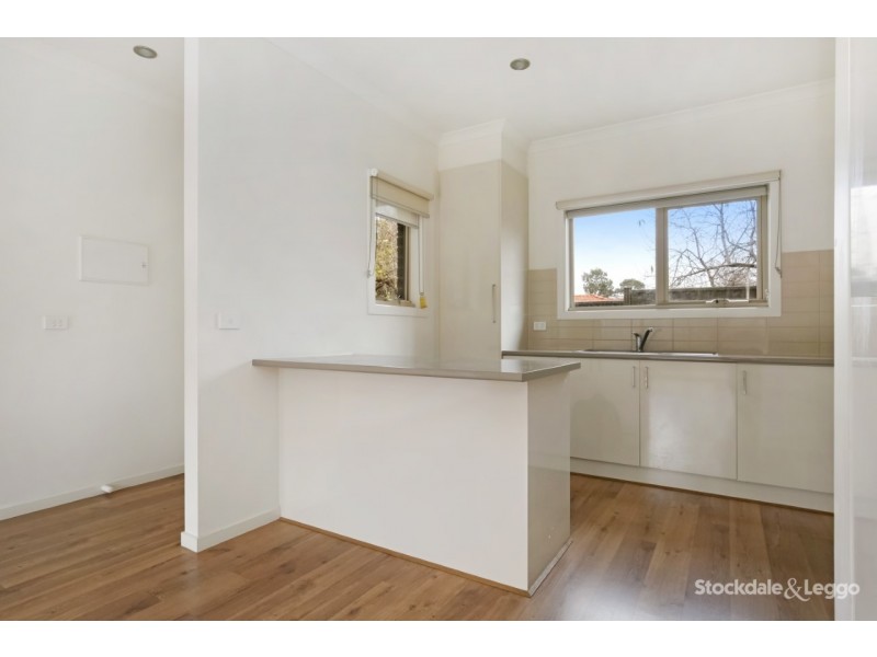 3/44 Boldrewood Parade, Reservoir VIC 3073