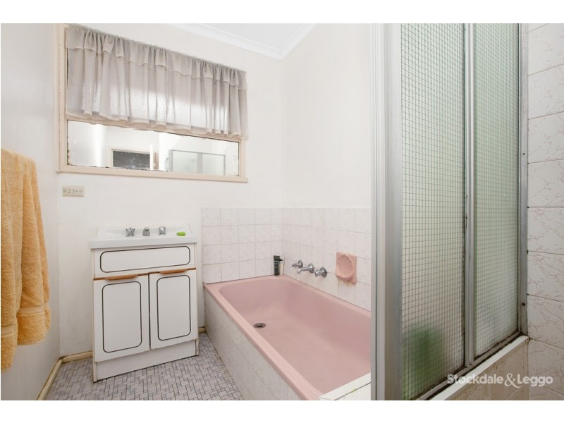 41 Churchill Avenue, Reservoir VIC 3073