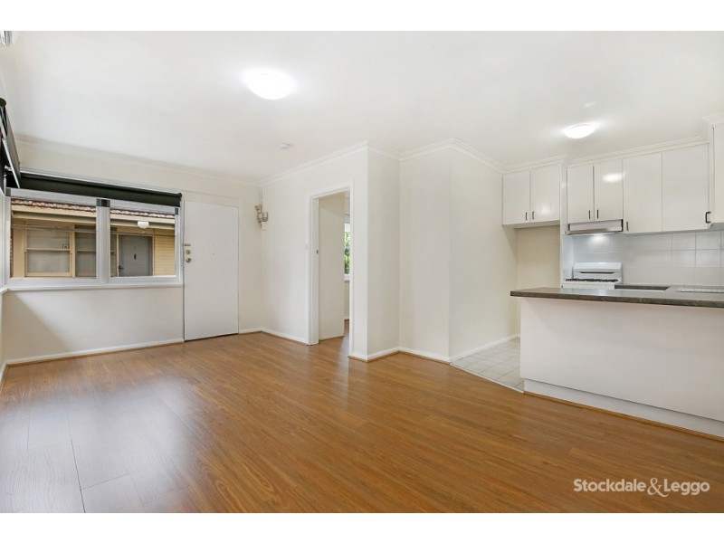 2/196 Clarendon Street, Thornbury VIC 3071