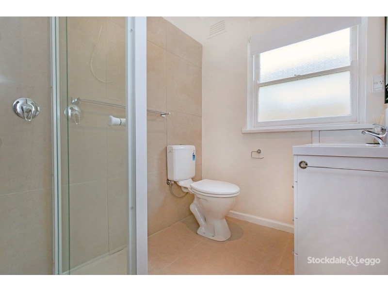 2/196 Clarendon Street, Thornbury VIC 3071