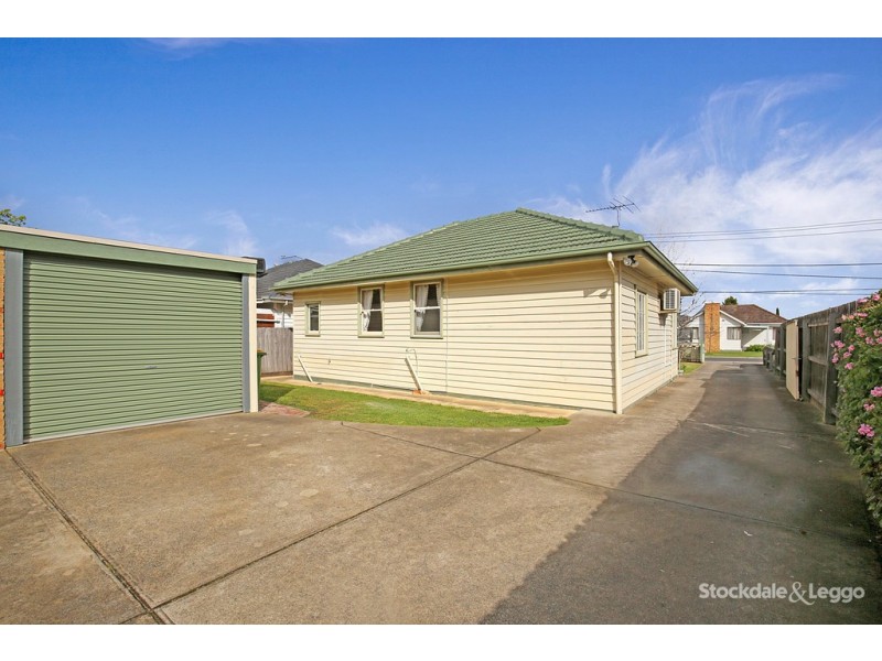 1/24 Bradshaw Street, Kingsbury VIC 3083