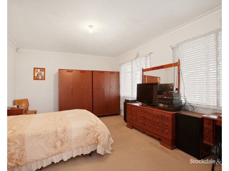 5 St Georges Road, Preston VIC 3072