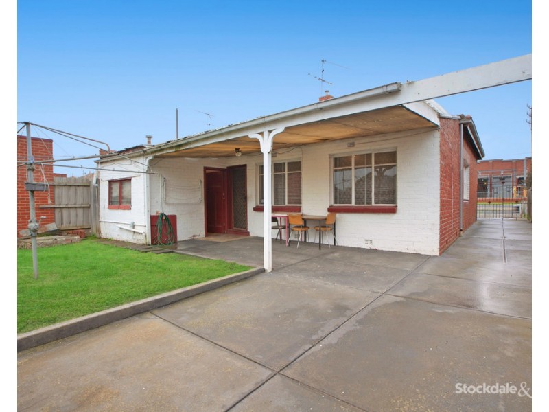 5 St Georges Road, Preston VIC 3072