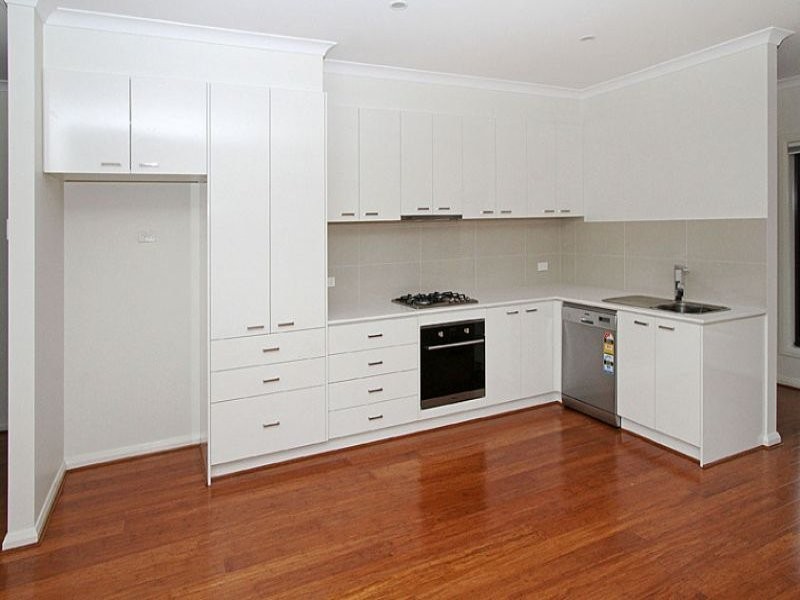 1/28 Miranda Road, Reservoir VIC 3073