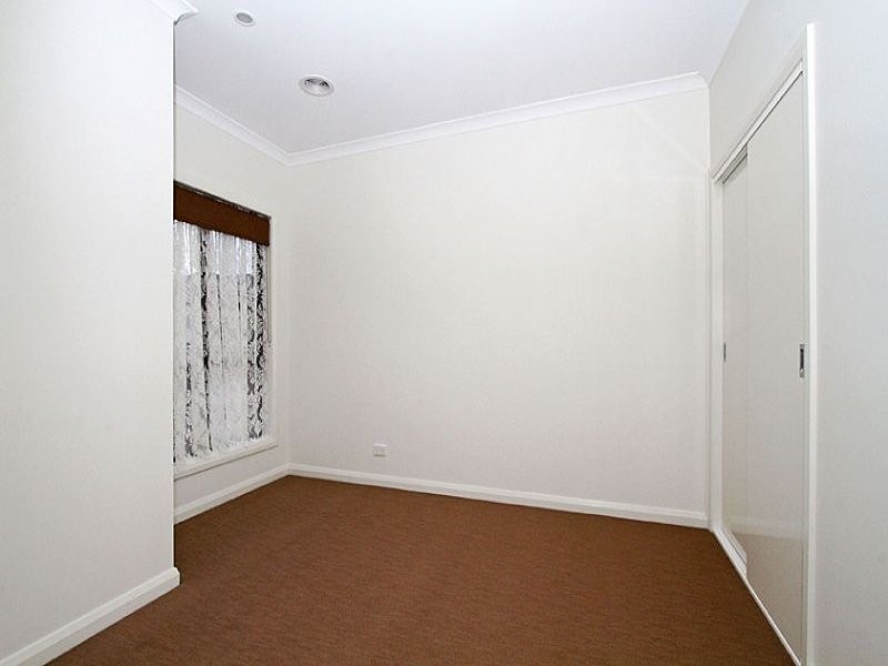 1/28 Miranda Road, Reservoir VIC 3073