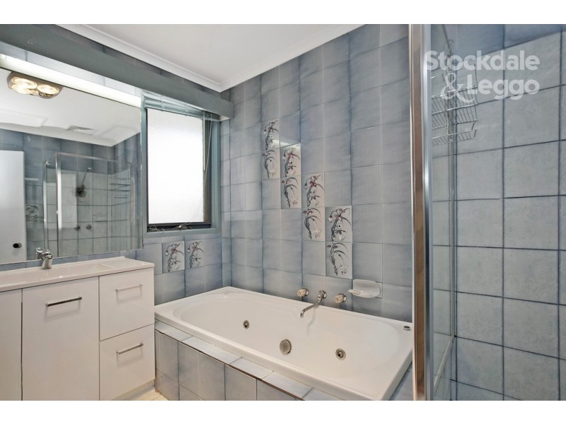 53 Churchill Avenue, Reservoir VIC 3073