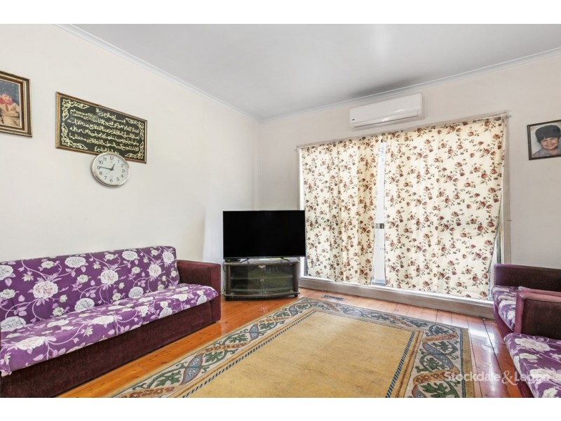 4 Young Street, Preston VIC 3072